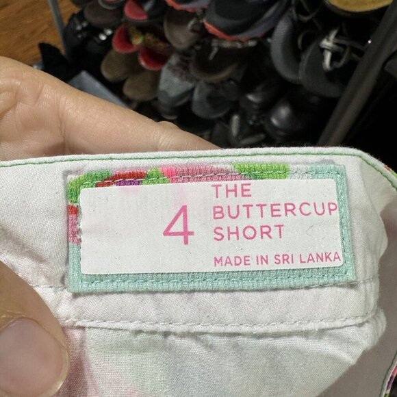 Lilly Pulitzer Shorts Women’s 4 bright buttercup resortwear preppy beachy floral - Picture 3 of 6